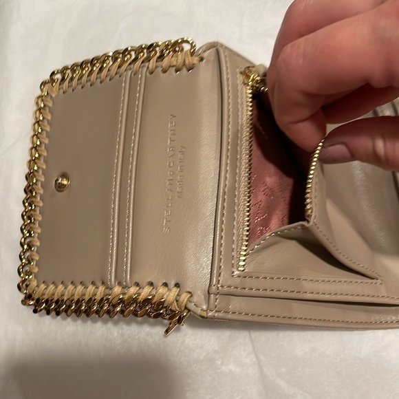 AUTHENTIC STELLA McCARTNEY COMPACT BEIGE FALABELLA POLYESTER WALLET - Picture 9 of 9